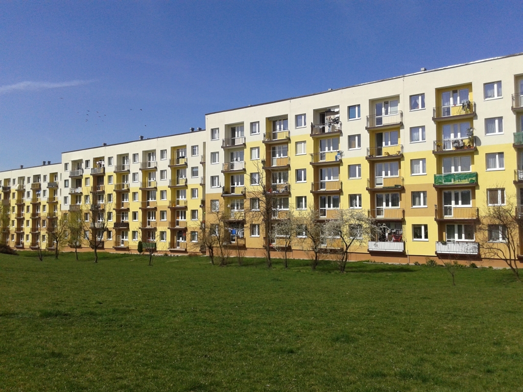 ul. Toporowskiego 83 Kielce, widok balkonów
